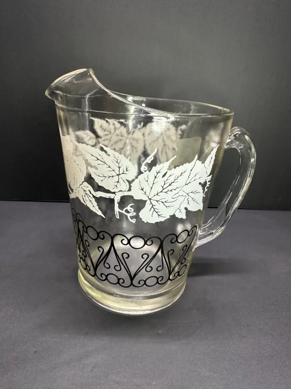 Vtg Bartlett Collin's Style Glass Pitcher Etched Grapevine Design 8.25